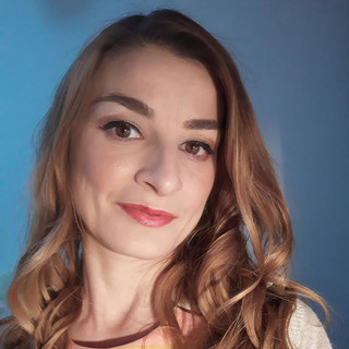 Poza scriitorului: Luca Paula Margareta