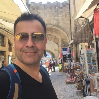 Yazarın fotoğrafı: Hamza Eydalı