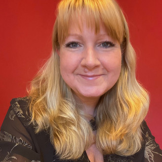 Writer: Karine Del Moro