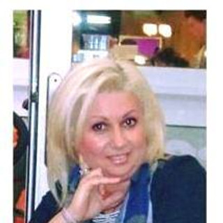 Writer: on line beauty products xrusa stergiadou