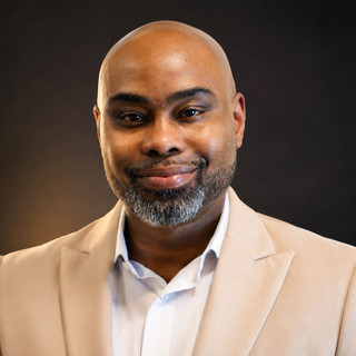 Writer: Kenneth Bonner