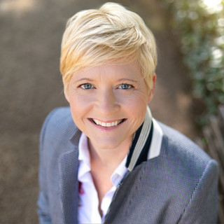 Writer: Sam  Gardner 