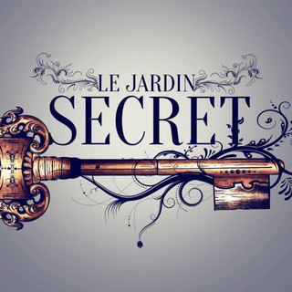 Writer: lejardinsecretcannes