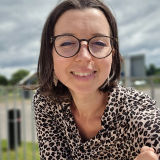 Writer: Simona McKinnon