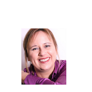 Writer: Silvia Stoli