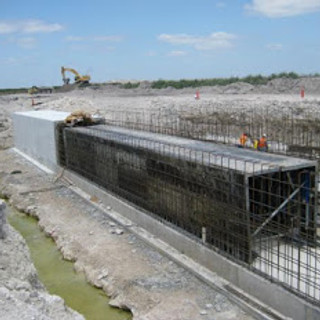Writer: Pengiriman Beton