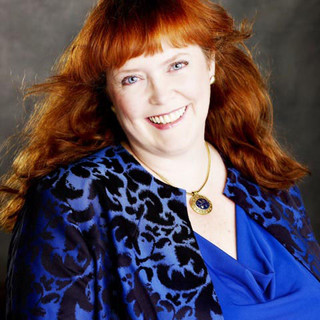Writer: Dr Rosalind Bergemann