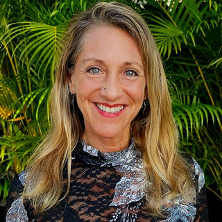 Writer: Karen Di Gloria