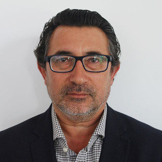 Yazarın fotoğrafı: cengiz dönmez