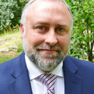 Writer: Brian Sherwood