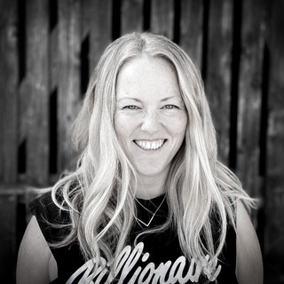 Writer: Miche Middleton