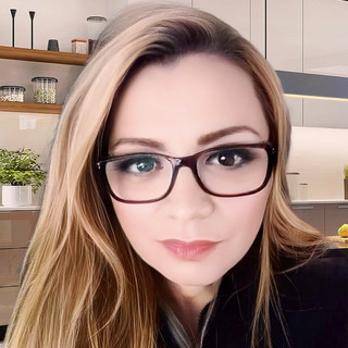 Writer: Jess Holzwarth