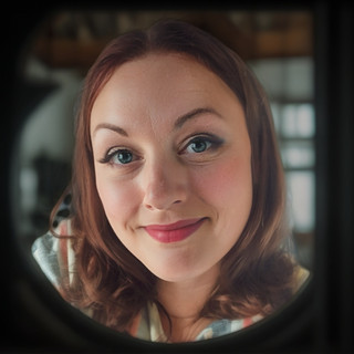 Writer: Kelly Hyde