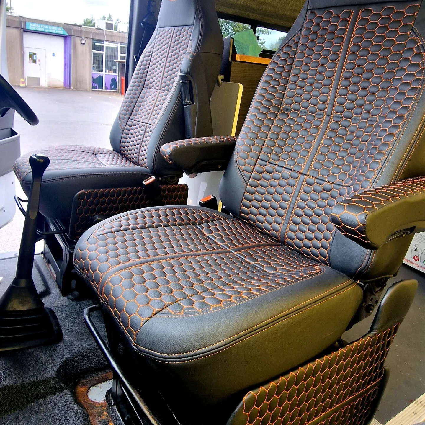 Writer: Van Seats Ltd