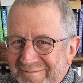 Writer: Fredric Gluck