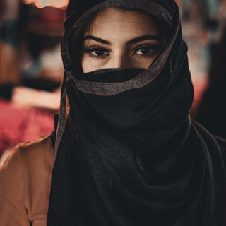 Writer: Sonia Khana