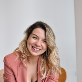 Writer: Alexandra Ciobotaru
