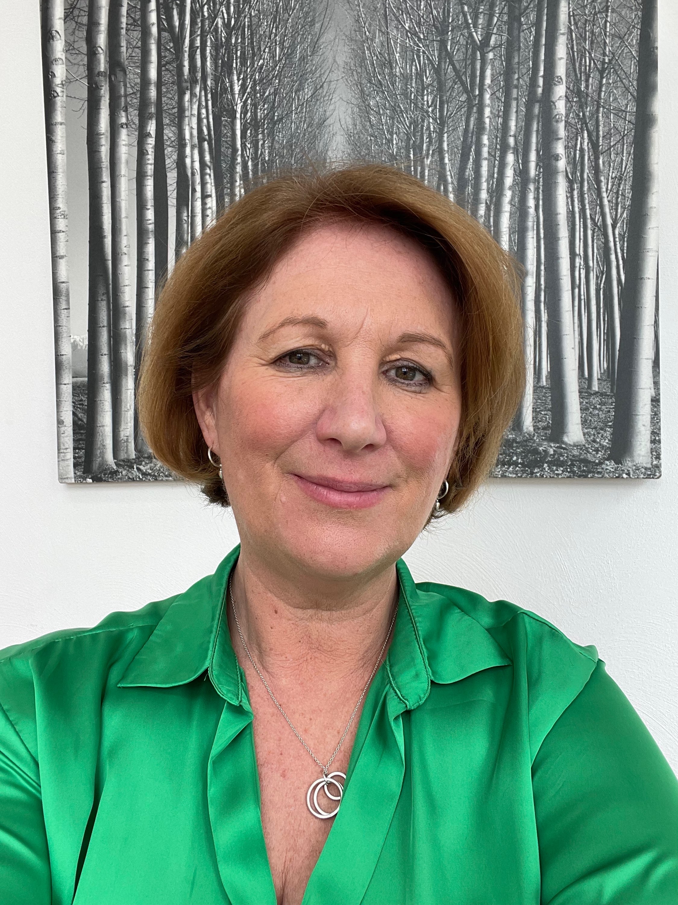 Writer: Jane Hinde