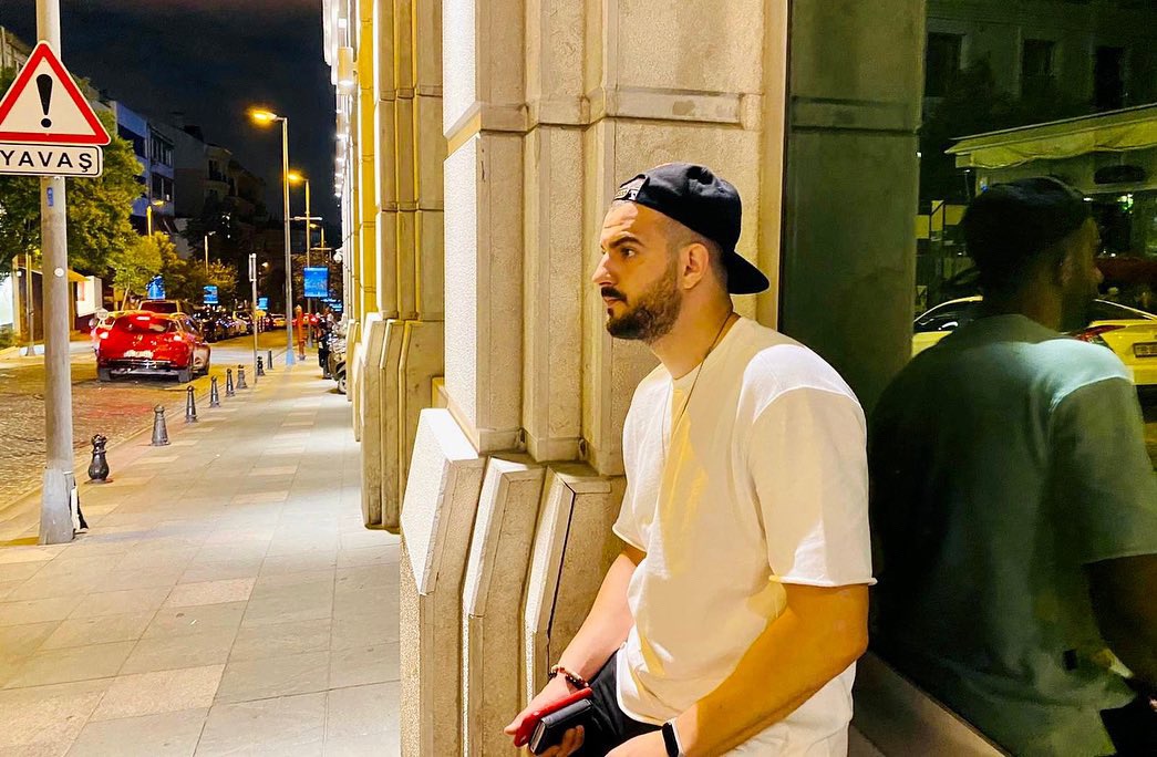 Yazarın fotoğrafı: Berke Süar