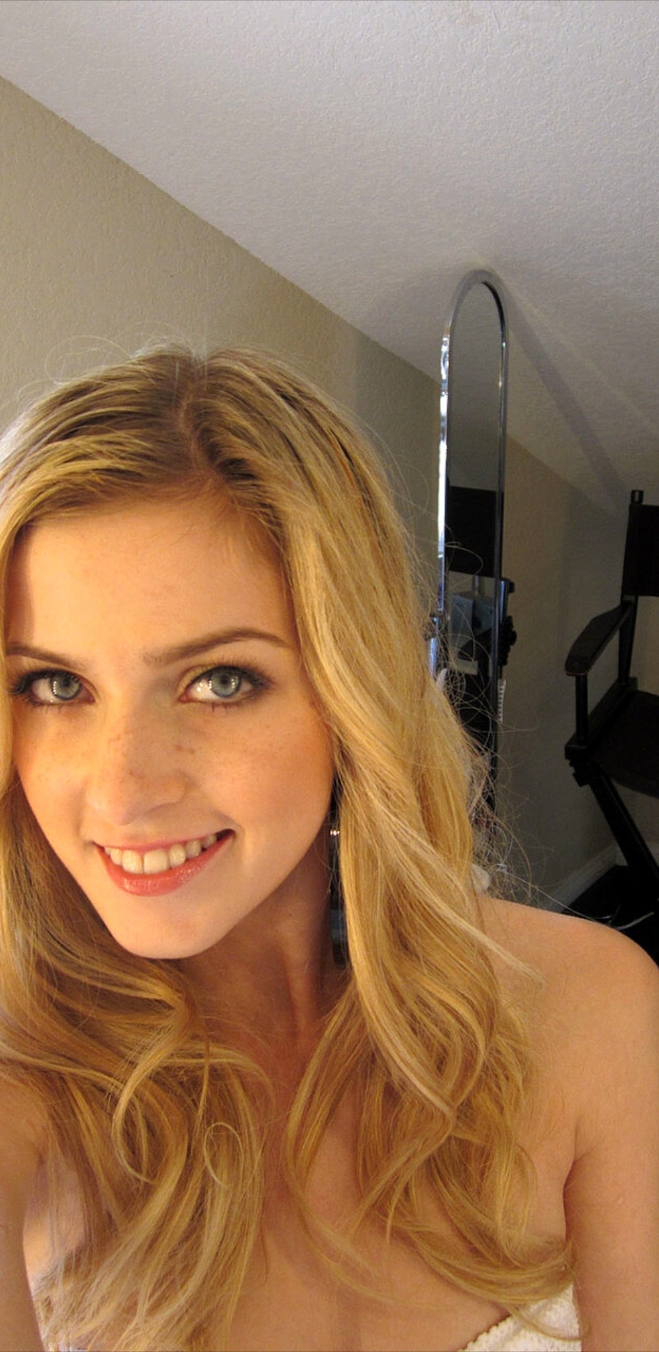 Writer: Abigaile Johnson
