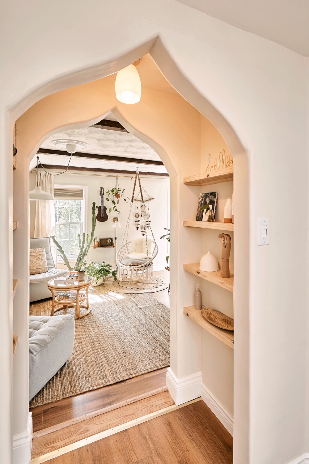 Writer: Biddingtons Hideaways