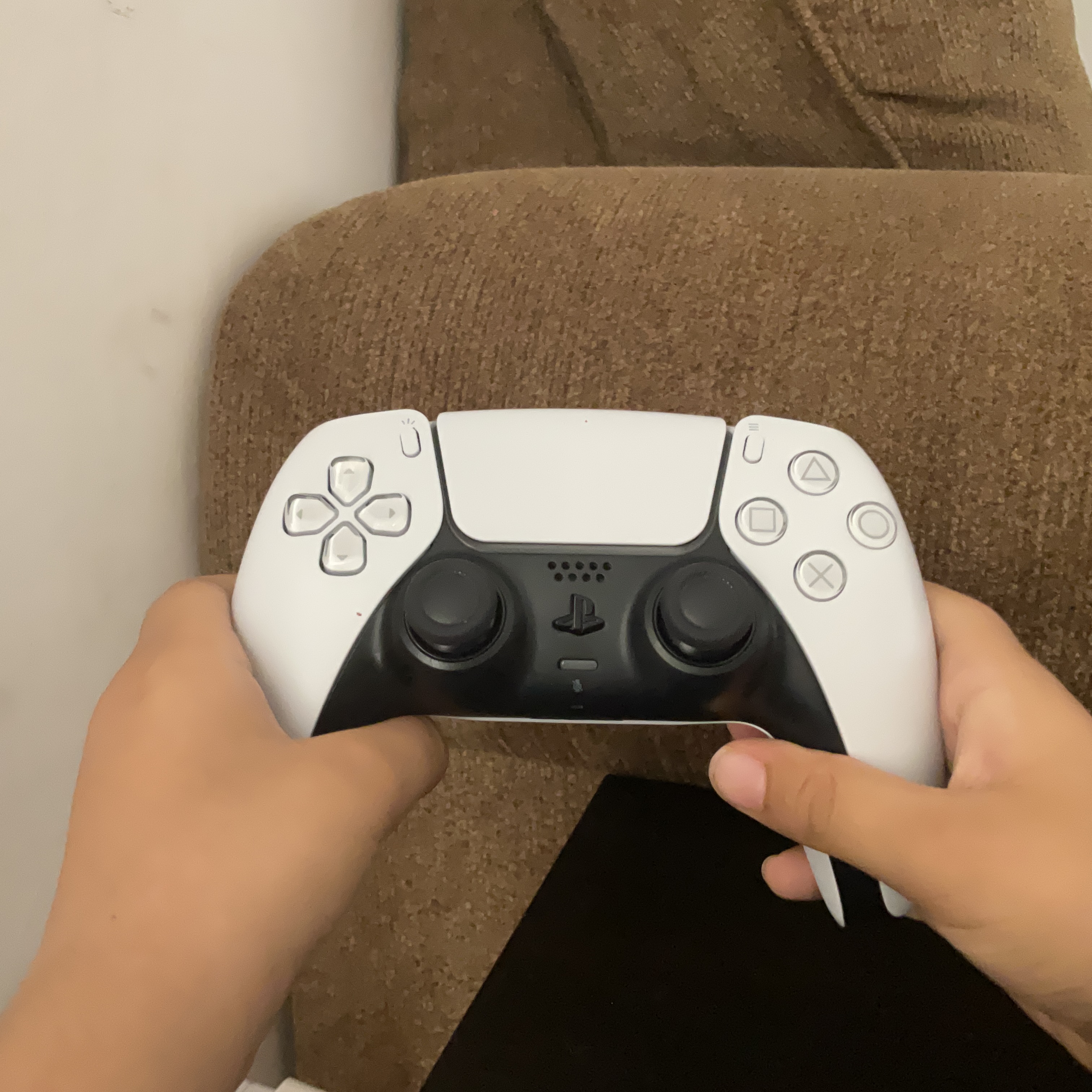 Writer: Fiveminutesforgames100