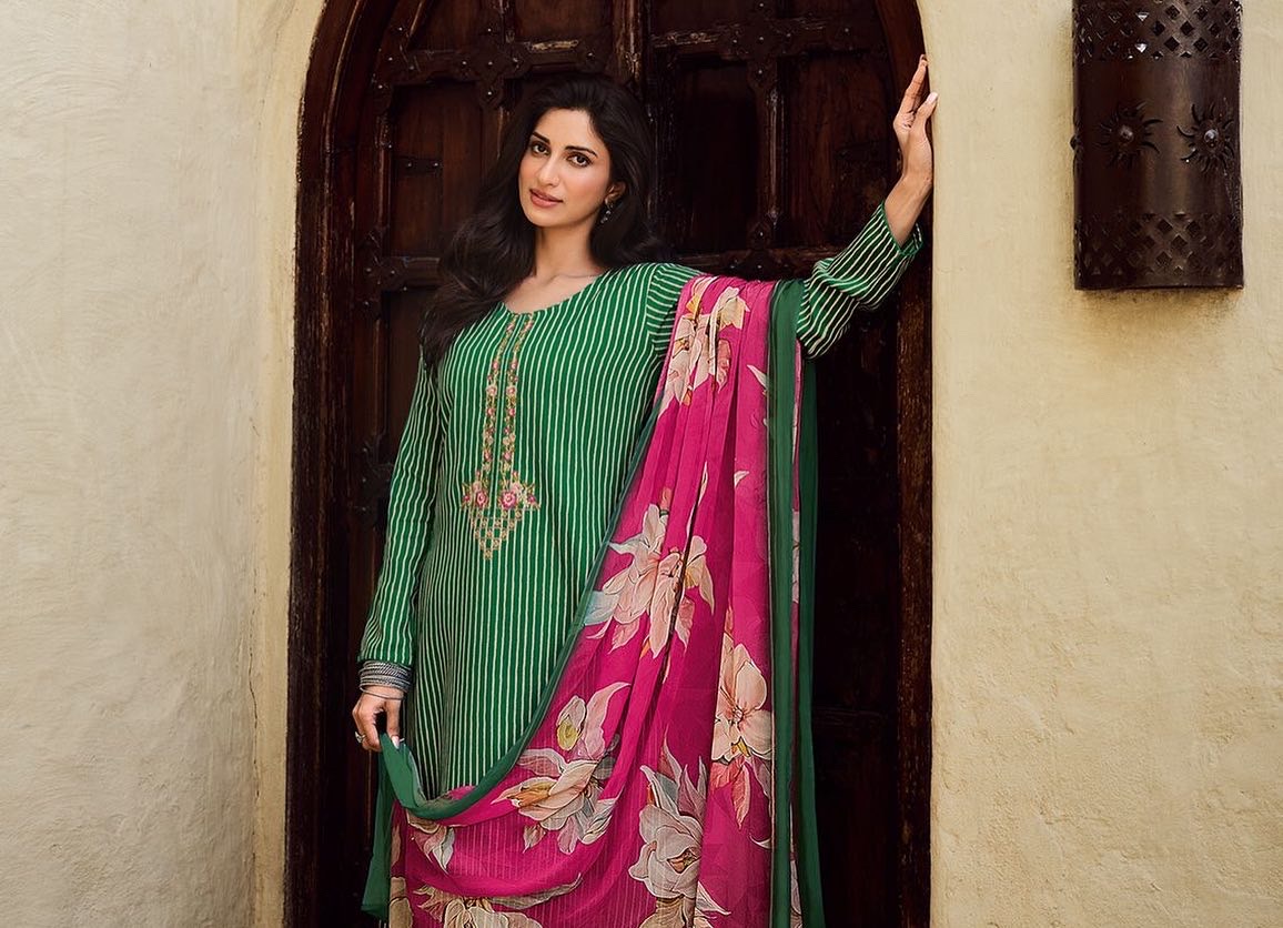 Varsha Sila | Pashmina embroidered suit set| printed pashmina shawl