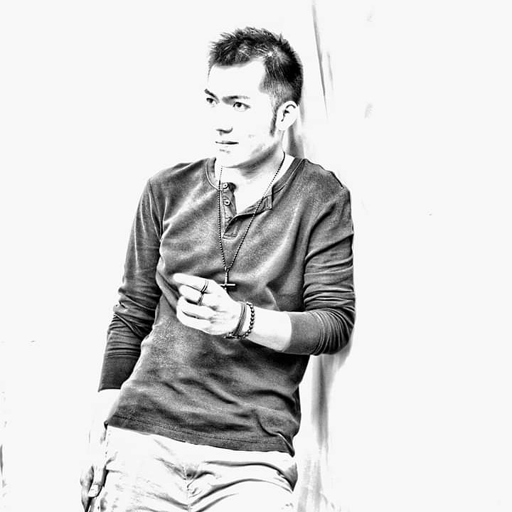 Writer: ယံ