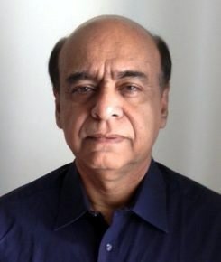 Writer: Arun Bhatia