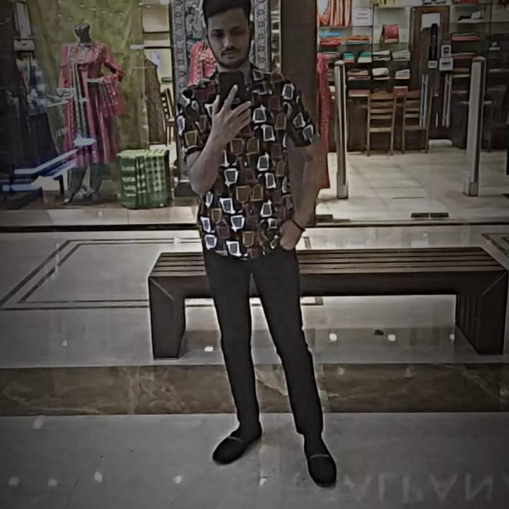 Writer: Himanshu Chilwal