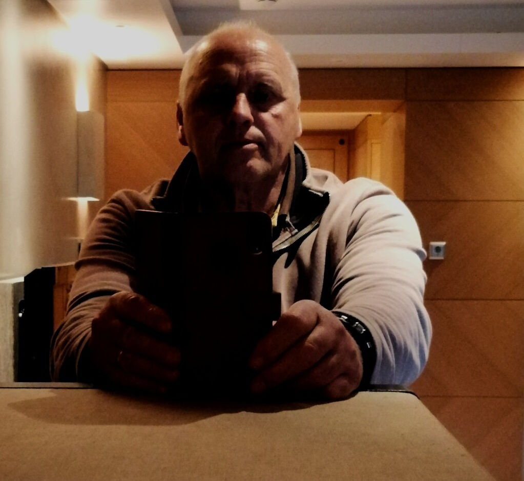 Writer: Mark Off Grid Explorer