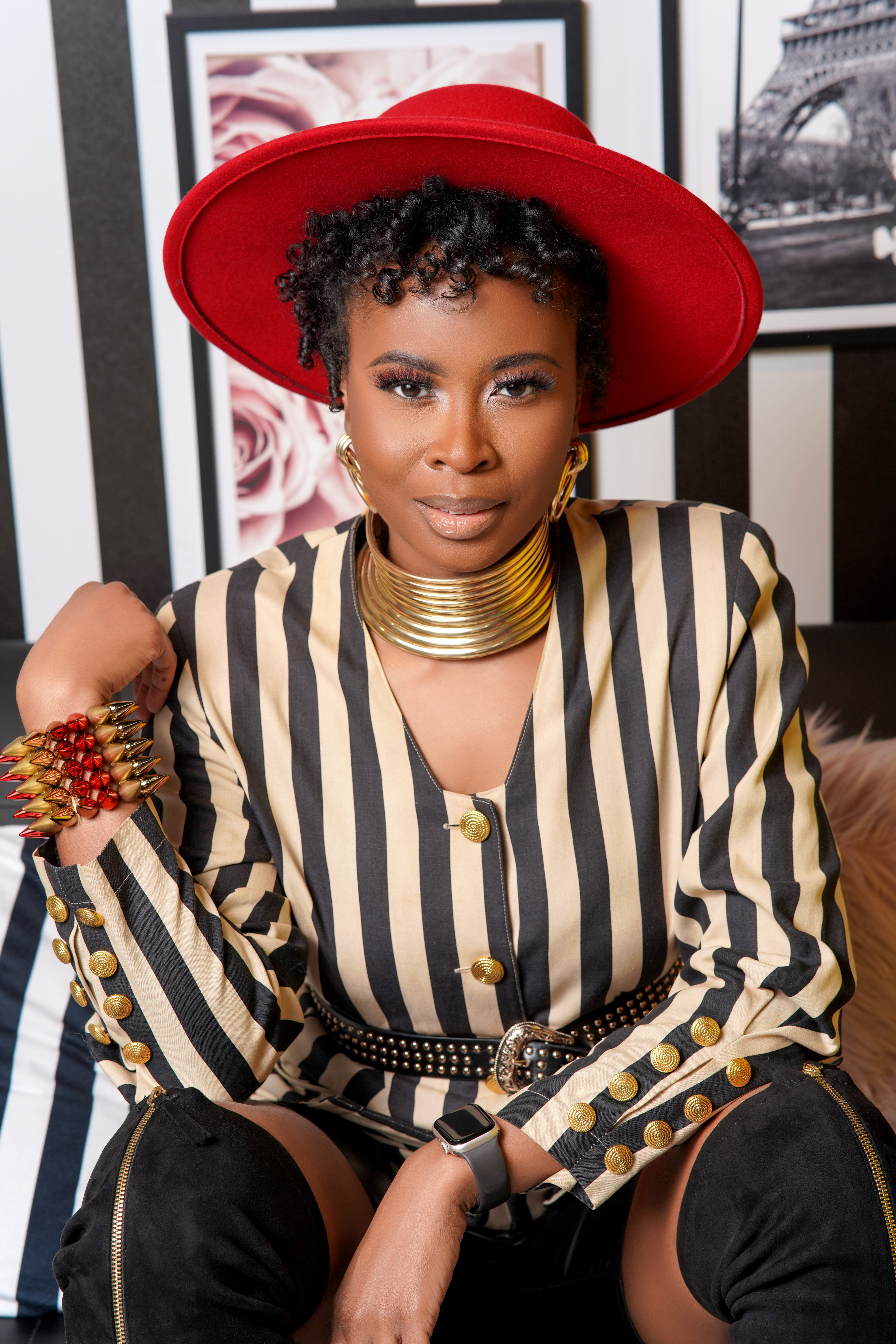 Writer: Oneikas Closet LLC