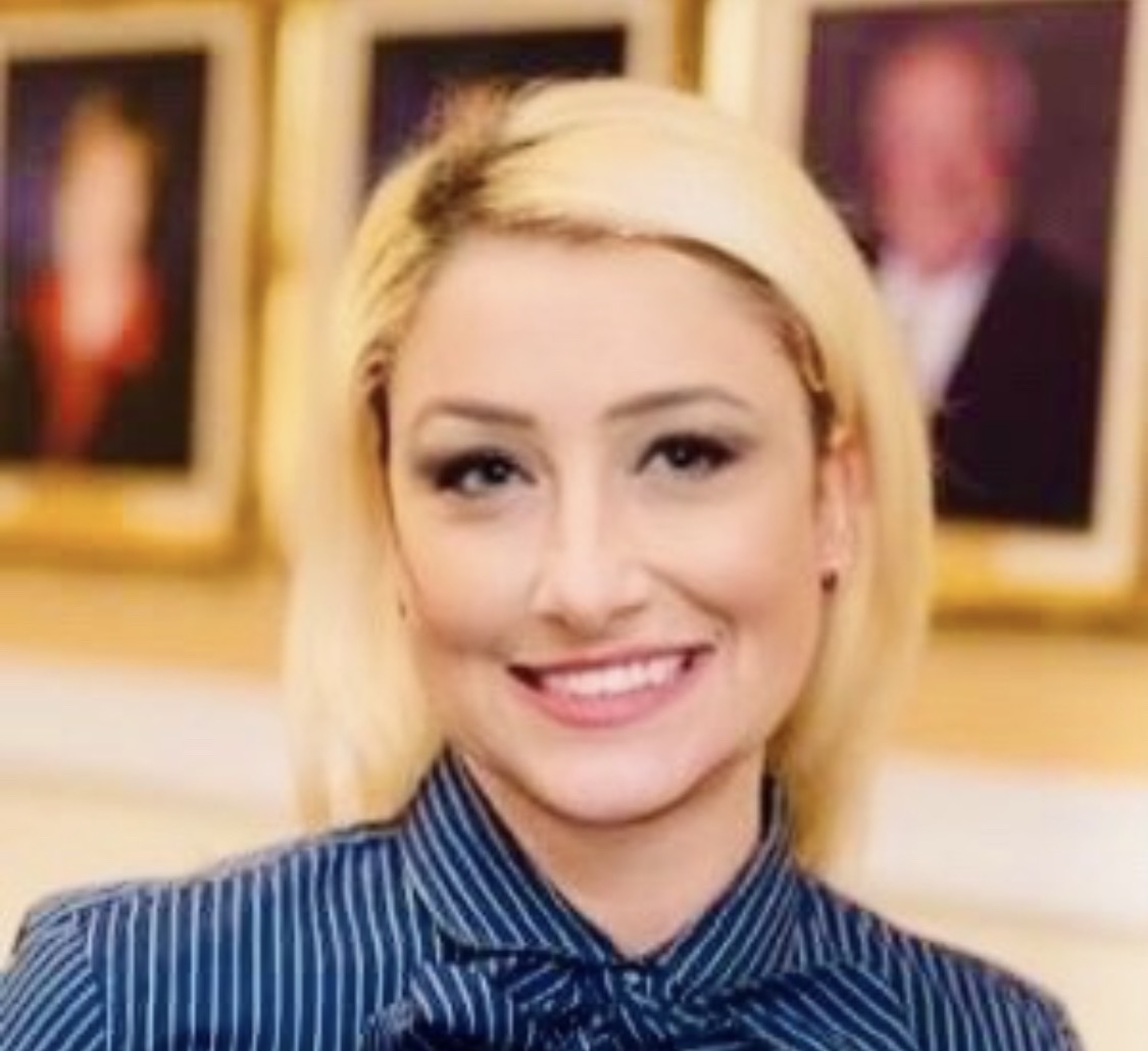Writer: Jennifer Colombo