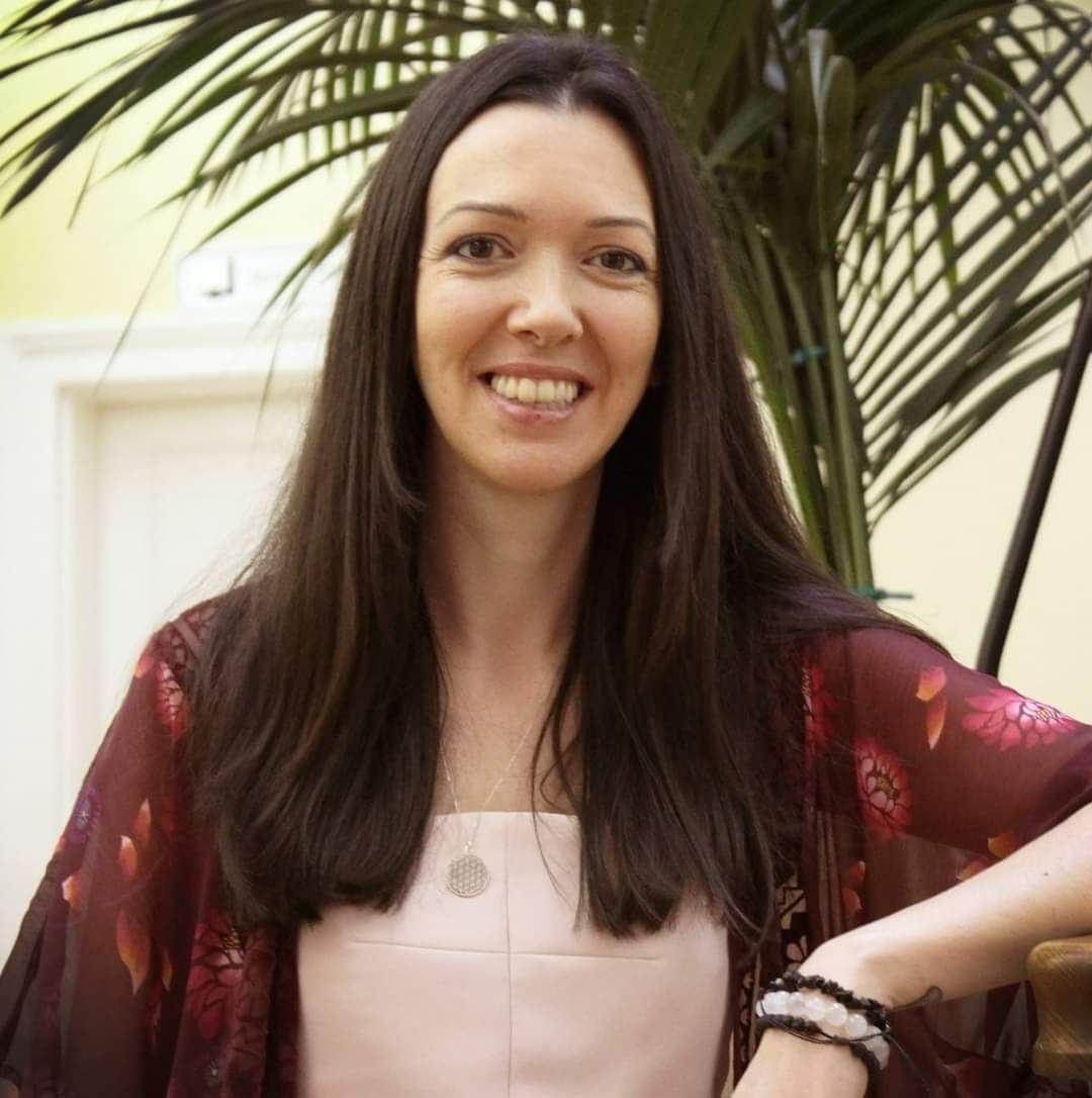 Writer: Caroline Lewis