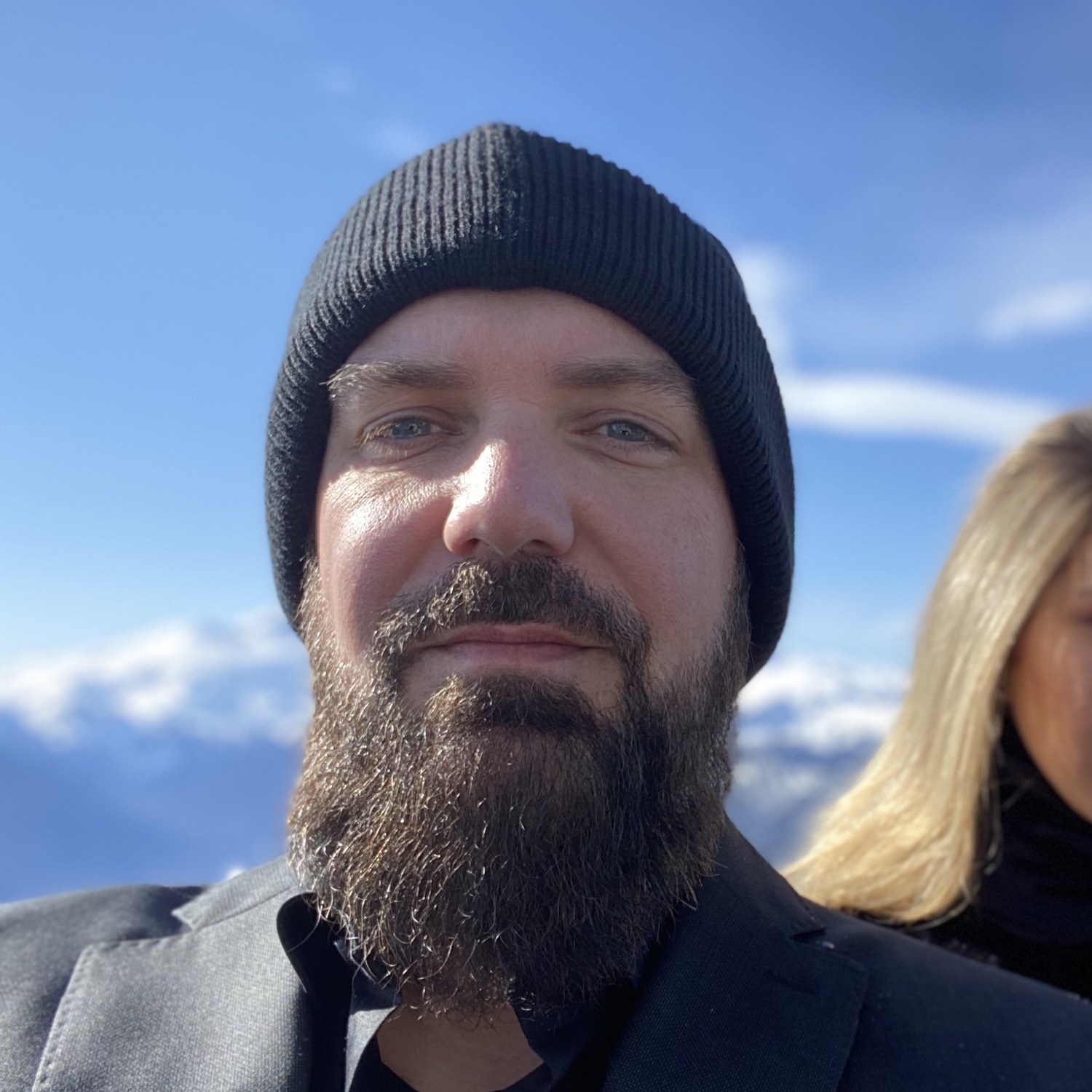 Writer: Twin Thompson