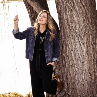 Writer: KellyAnn Hamilton