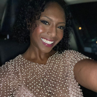 Writer: Candace Thomas