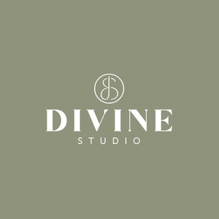 Photo du rédacteur: Divine Studio