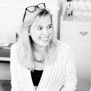 Writer: Carla lynn