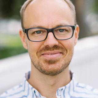 Writer: Michael Tebbe