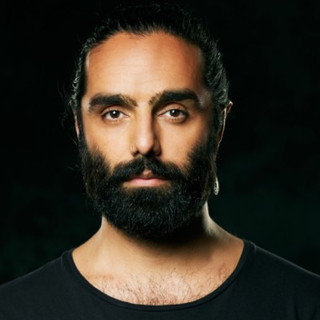 Skribentens bild: Navid Modiri