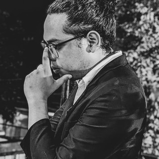 Writer: Henry de Castro