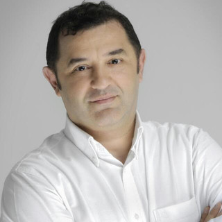Yazarın fotoğrafı: Ferhan Bıçakçılar