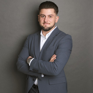 Writer: alexrasovic