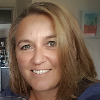 Writer: Katherine Del Favero