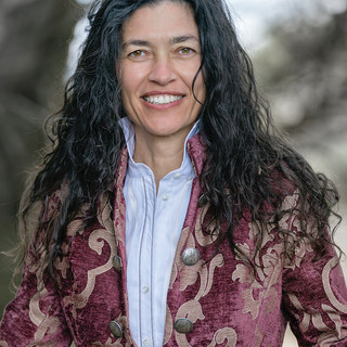 Writer: Laura Inserra