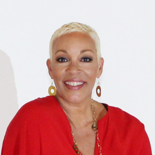 Writer: Anne Morrissey