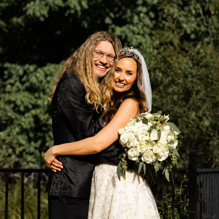 Writer: JAKE & JOANNA HAYNES