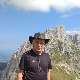 Autorenbild: Helge Roland Schmidt