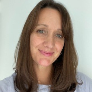 Writer: Kari Ayoroa